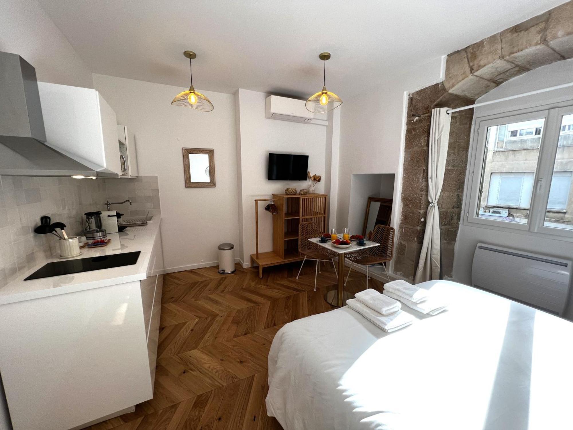 Appartamento Le Comte - Heart Of Dijon - With Ac Esterno foto