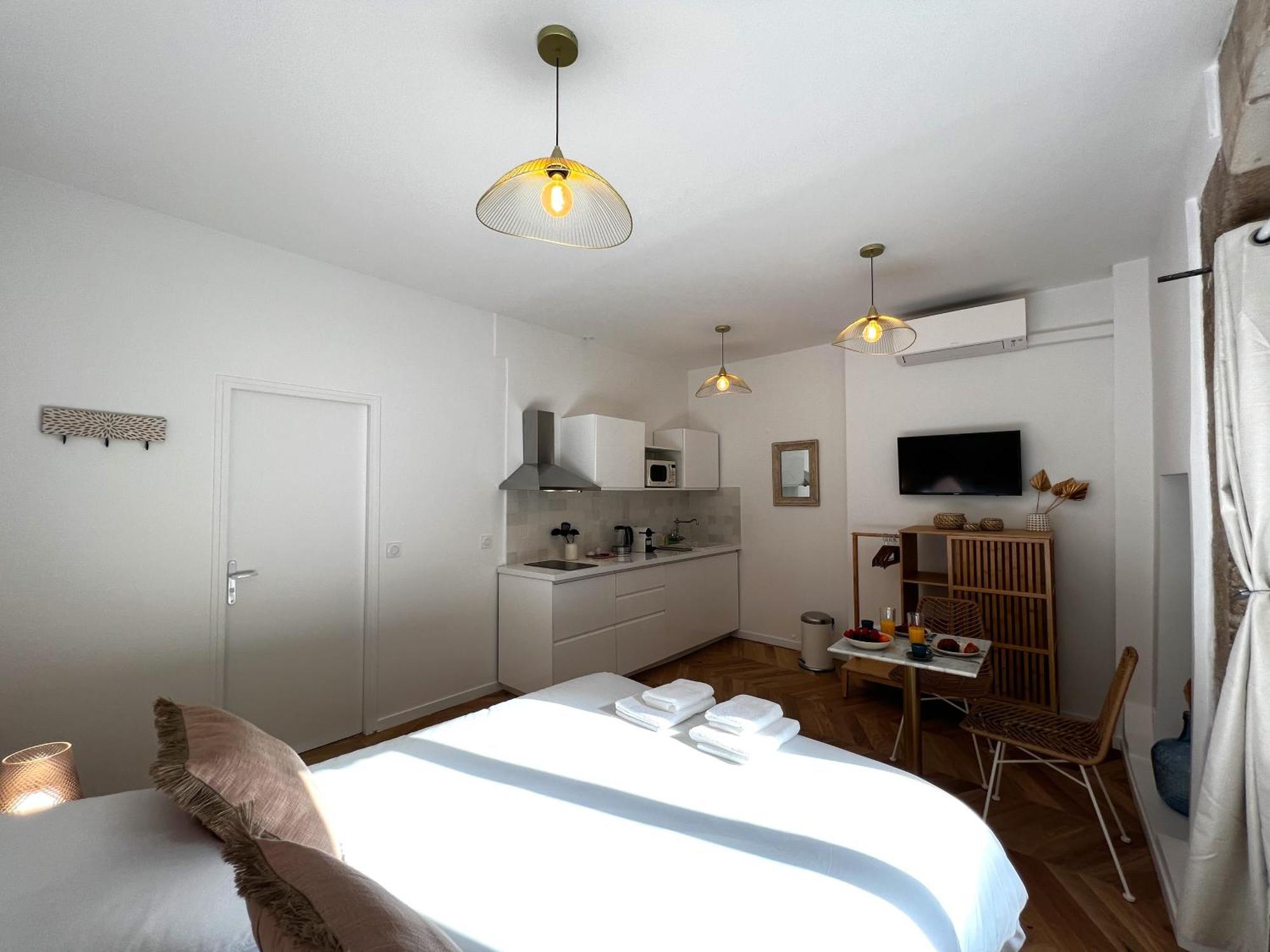 Appartamento Le Comte - Heart Of Dijon - With Ac Esterno foto